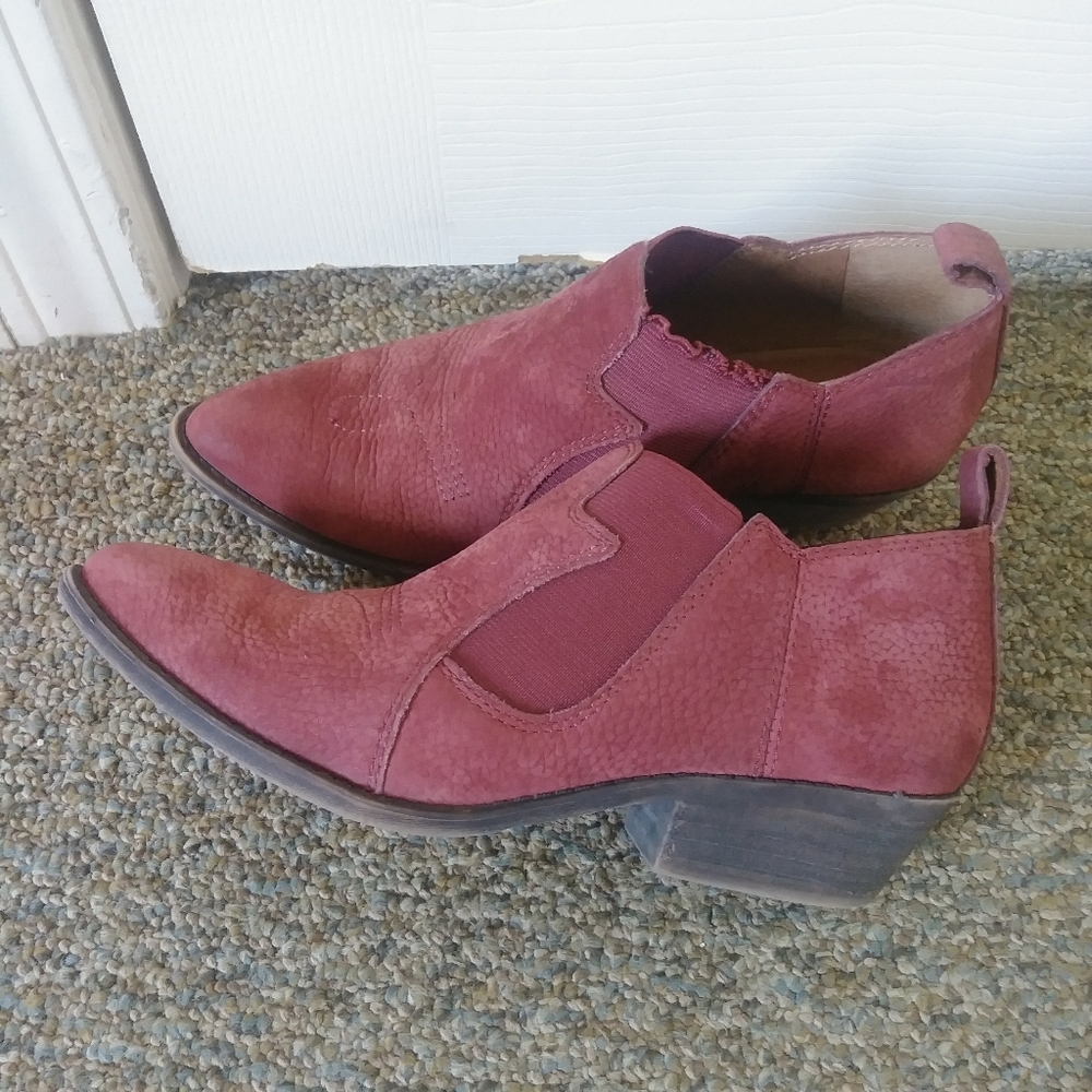 Women's Burgundy Ankle Boots